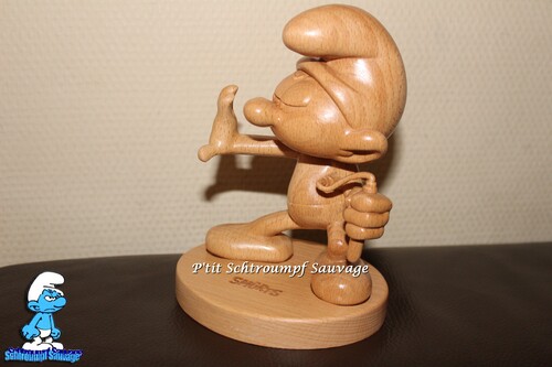 Figurine en bois Schtroumpf Kung Fu