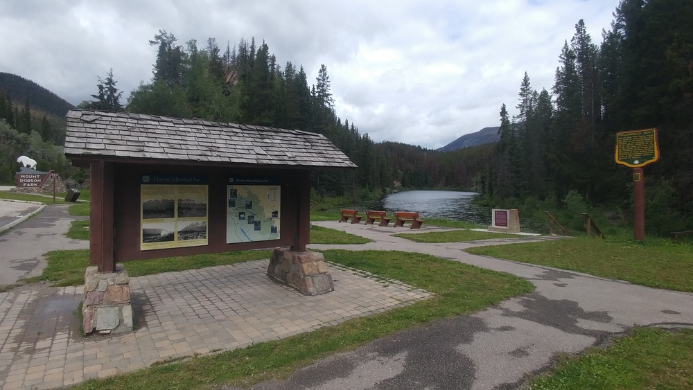 2019 summer vacation: Day thirteen - From Jasper to Lake Louise