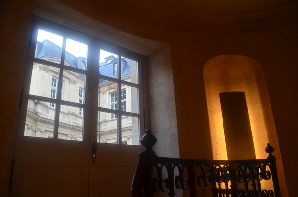 Visite de l'Hôtel de Beauvais avec Générations 13