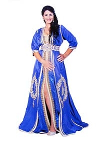 Takchita bleu avec broderie haute couture et kaftan bustierTAK-S829 Takchita marocaine bleu haute couture kaftan brodé et manches oriental pas cher TAK-S829