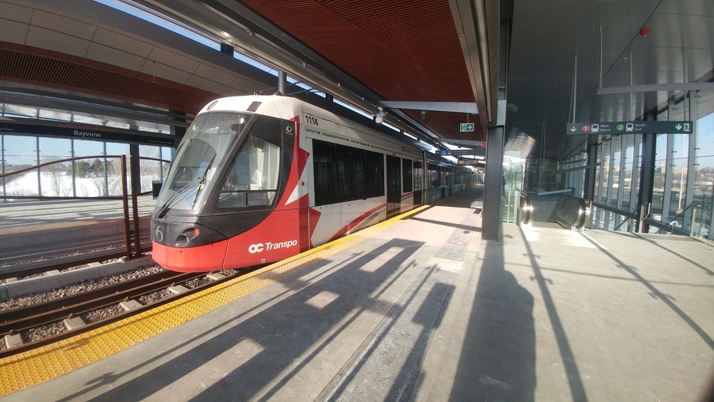 Ottawa's O Train stations: Trillium Line - Bayview station