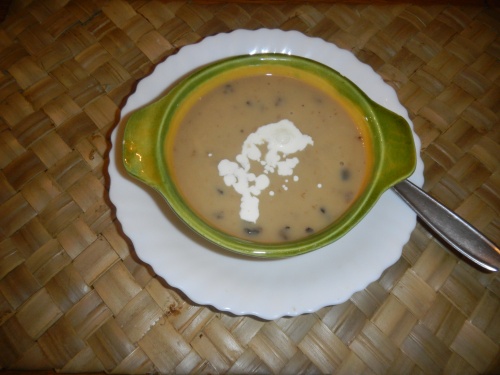 VELOUTE DE CHAMPIGNONS.