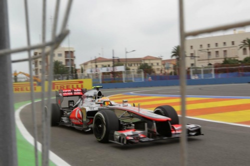 GP Europe : Essais libres 3 - Button 1°, Hamilton 8°