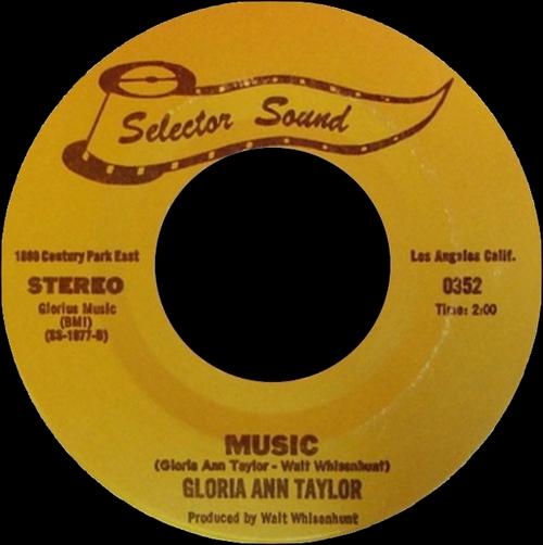 Gloria Ann Taylor : CD " Love Is A Hurtin' Thing : The Singles 1968-1973 " Soul Bag Records DP 05 [ FR ]