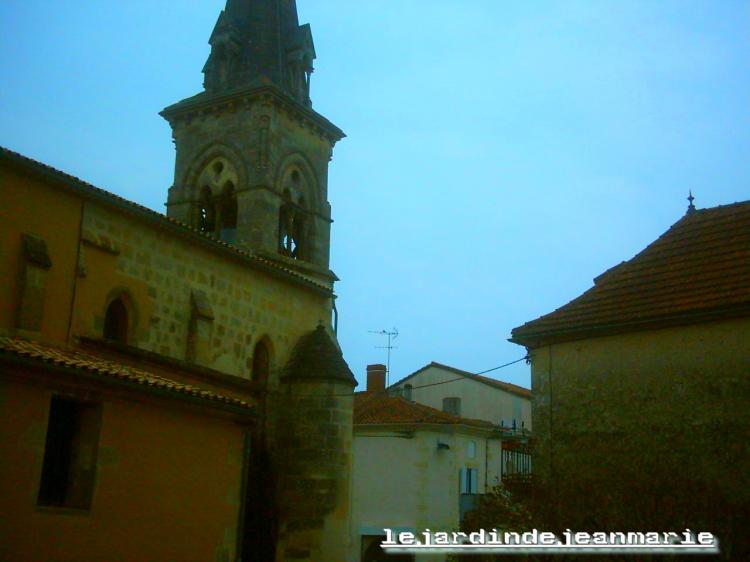 Église Saint-Germain a Auros (gironde) une très belle èglise