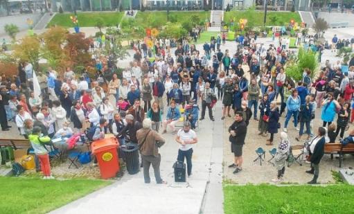 Le collectif « Reinfo covid » avait appelé à un rassemblement place de la Liberté, à 14 h.