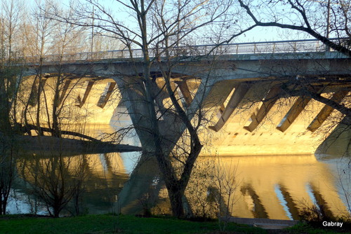 Toulouse : pont St Michel et quai de Tounis ...