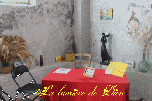 La Madone d'Utelle, le cloître de la chapelle