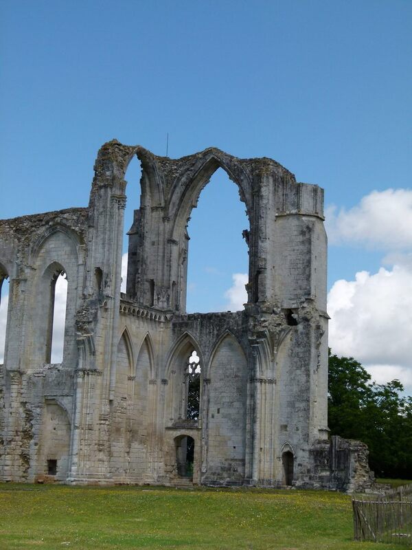 L'Abbaye St Pierre de Maillezais