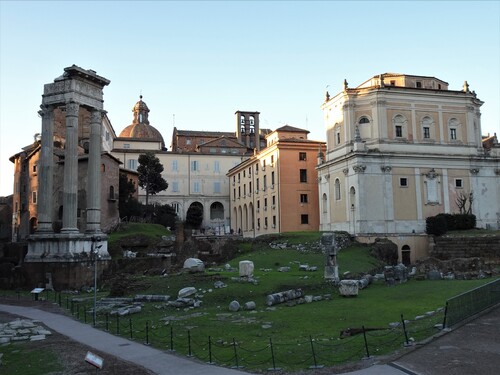 Autour du théâtre de Marcellus à Rome (photos)