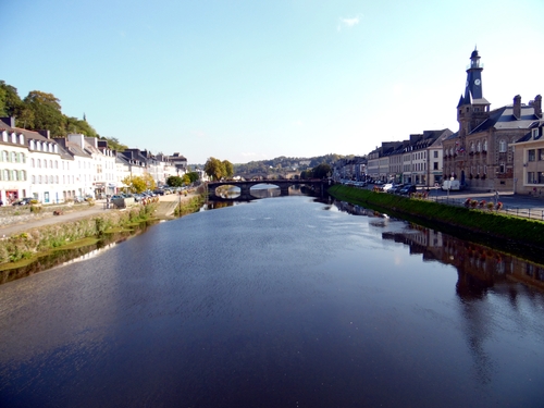 -Le canal de Nantes à Brest (Châteaulin)