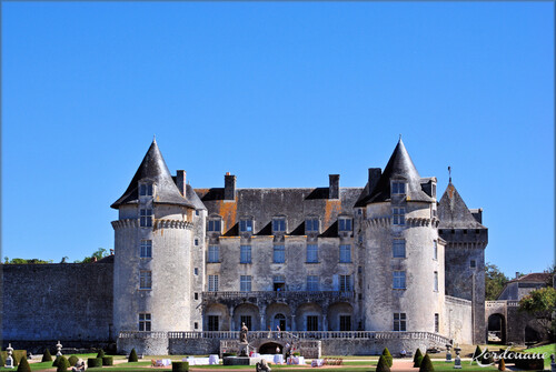 Photos château de la Roche-Courbon - la façade