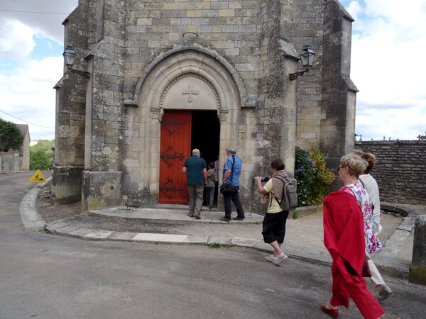 Visite de Baigneux-les-Juifs avec les Amis du Canton d'Aignay-le-Duc