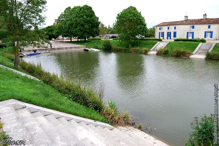 Le Port de Courdault