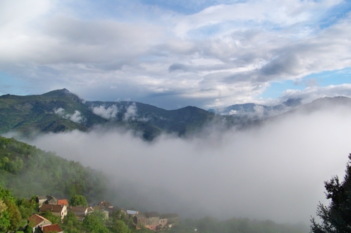 l'Erbaghju sott'a nebbia