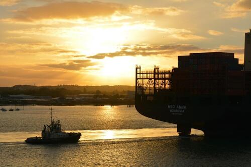 Coucher de soleil vu du Preziosa à Southampton