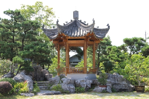 Le jardin de bonzaïs à Suzhou