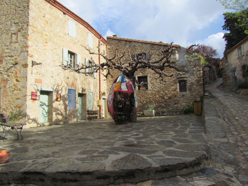 CASTELNOU .  66300 .  PYRENEES-ORIENTALES  .  OCCITANIE .