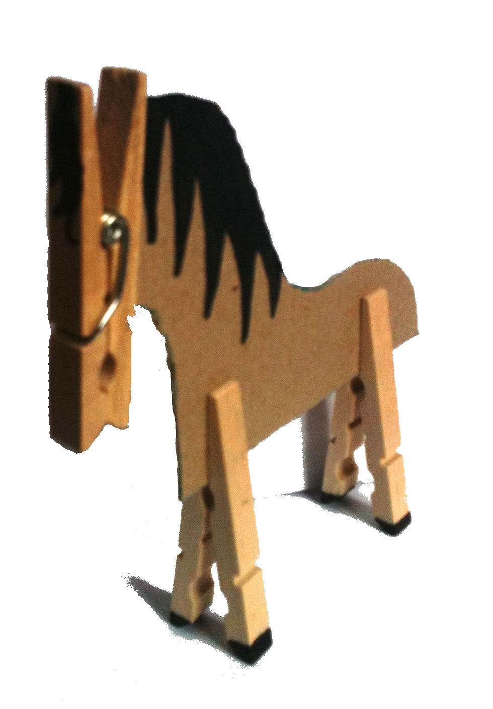 Le cheval en carton et pinces à linge - La classe de MaoaM