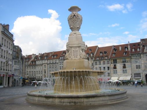 Fontaines publiques de Besançon — Wikipédia