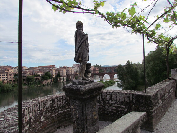 Albi (6).