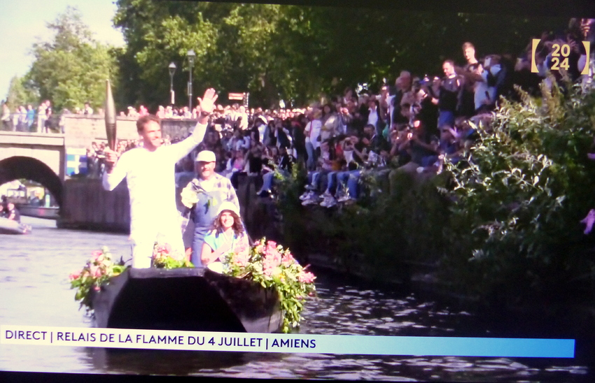 La Flamme Olympique à Amiens