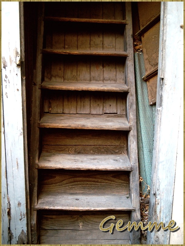 Escalier de grenier, Oullins