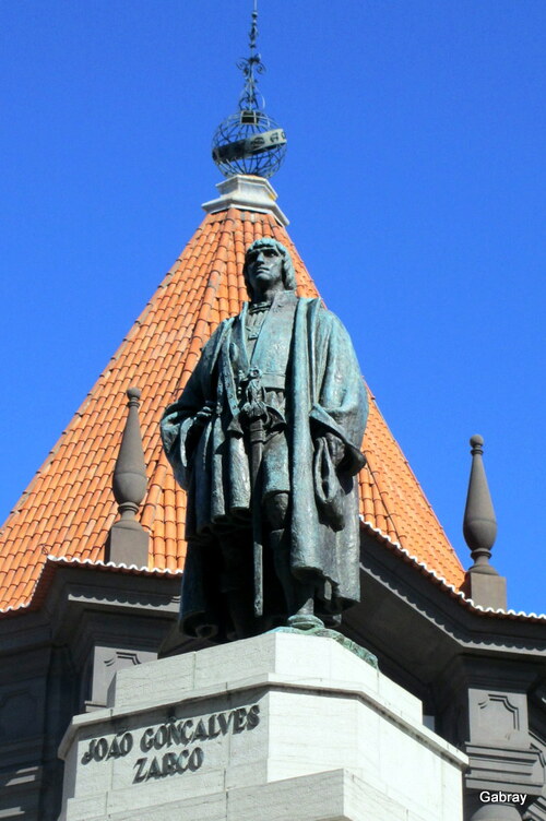 Madère : les statues de Funchal ... n 35