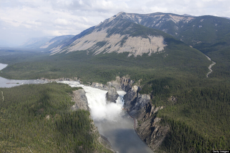 o-NAHANNI-900 (3)