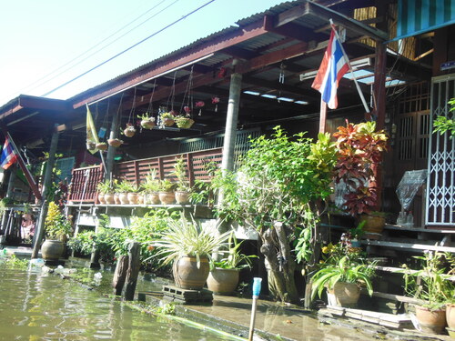 MaRcHéS fLoTtAnTs 