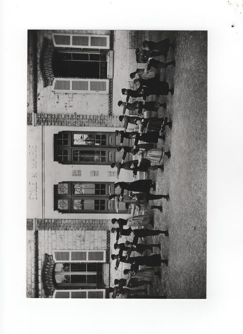 Ecole vers 1900
