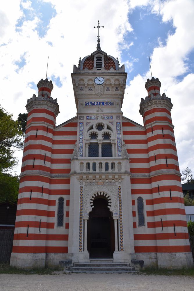 La petite chapelle de la Villa Algérienne - mai 2023...