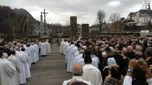 Année de la Miséricorde : ouverture du Jubilé à Lourdes, 8 décembre 2015