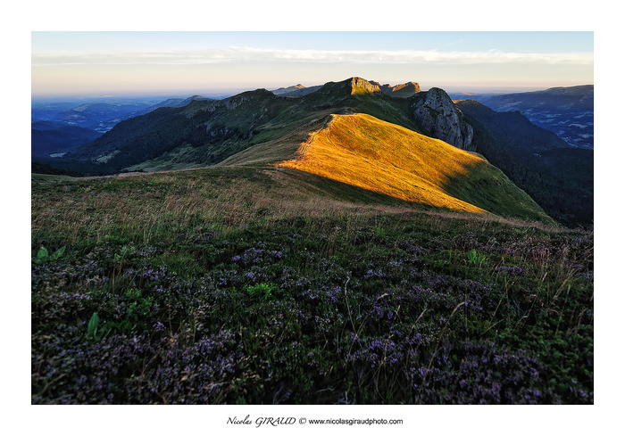 Randonnée au Roc des Ombres, le Cantal plein Ouest!