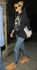 Rihanna dans les rues de Londres