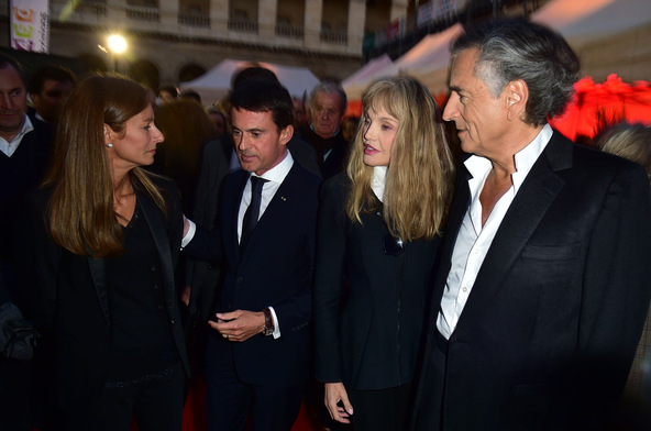 Manuel Valls et sa femme Anne Gravoin, BHL et Arielle Dombasle à l'opéra 'La Traviata' à l'hôtel des Invalide le 8/09/ 2015