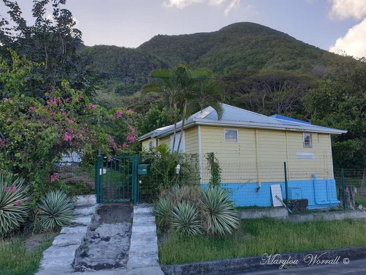 La Martinique : Maisons créoles et autres