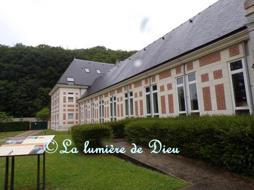 Valmont, abbaye Notre-Dame du Pré