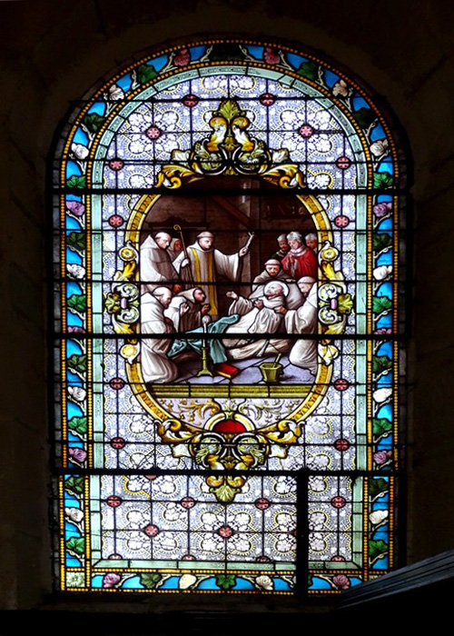 Des vitraux représentant saint Bernard et sa famille ...