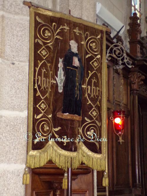 Auray, l'église Saint Sauveur