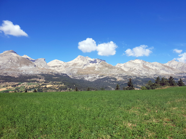 Pause déjeuner au col du Noyer