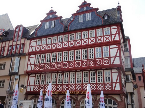 Autour du Rathaus de Francfort en Allemagne (photos)