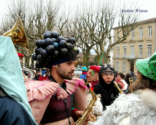 Carnaval de Romans sur Isère 2015...Carmentran même pas mort...4