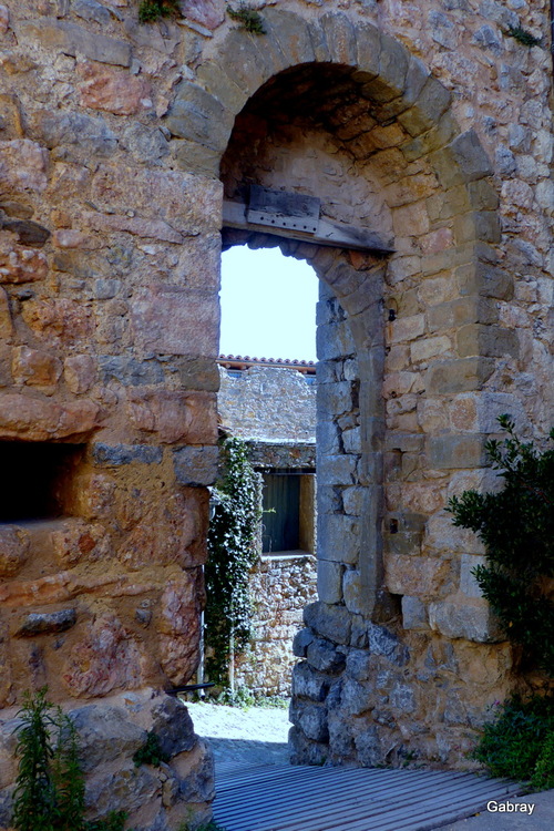Villerouge Termenès : le château féodal ... n 2