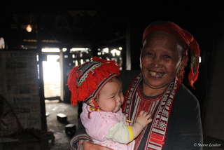 Rencontre haute en couleur avec les minorités du Nord Vietnam