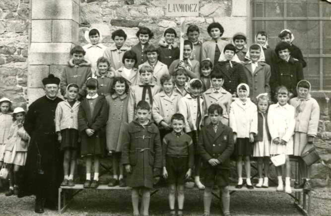 Sur le chemin de l’école : Marie Françoise Séguillon