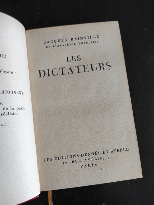 Jacques Bainville - Les dictateurs