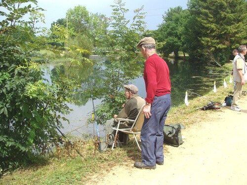 Le concours de Pêche de Sainte Colombe s/Seine