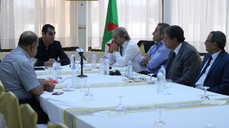 Jeudi 19.10.2017 Madjer installé officilement Entraineur de l'EN, Ighil et Menad Adjoints