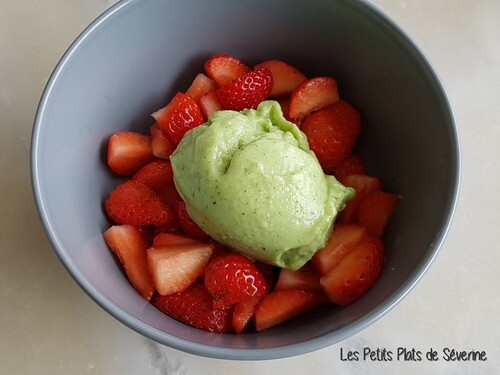 Sorbet citron-basilic et ses fraises au Tmix